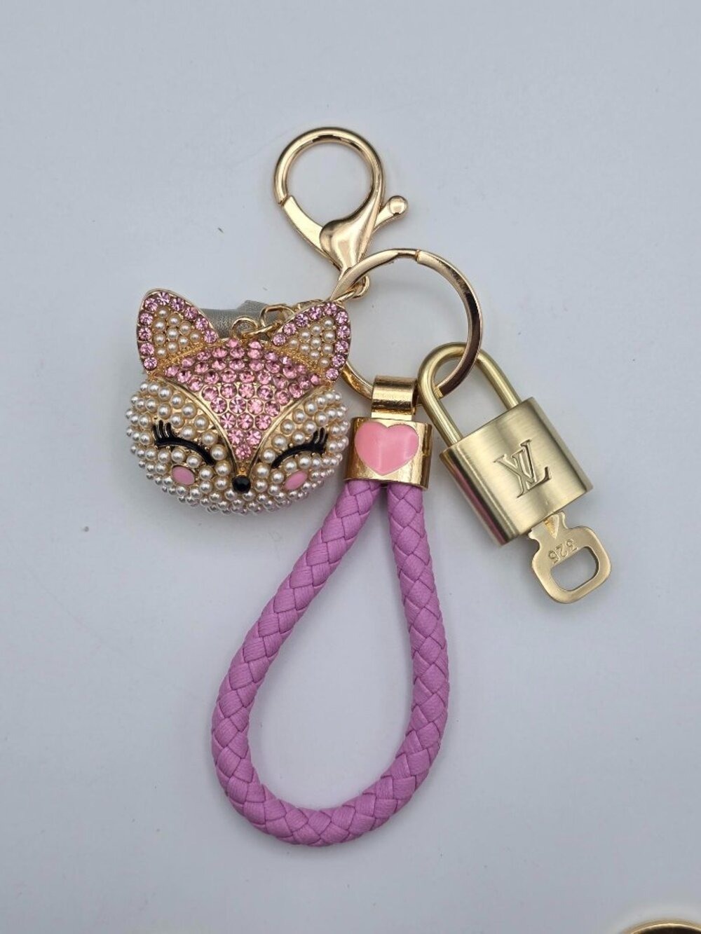 Authentic Louis Vuitton Gold Lock 🔒 Unbranded Fox Head Keychain Bag Charm LV - Picture 4 of 9